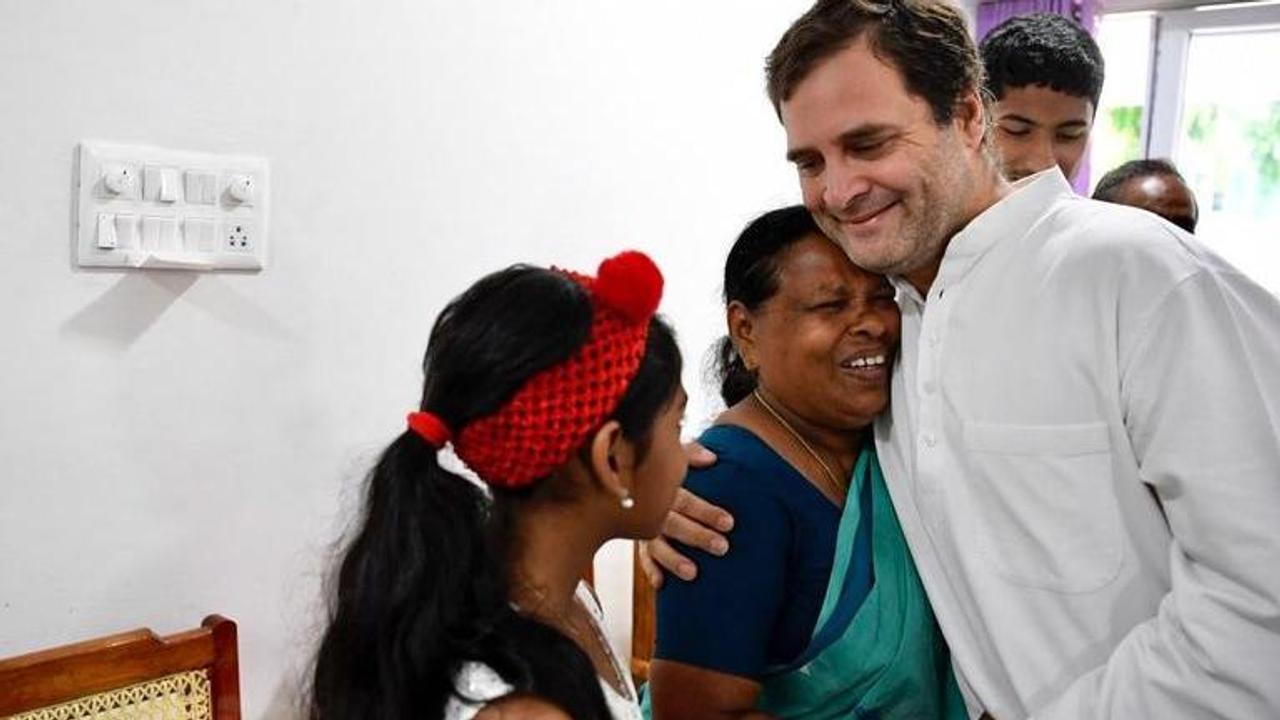 Rahul Gandhi meets 72-year-old Rajamma Vavathil, a retired nurse, who held him in her hands as a baby