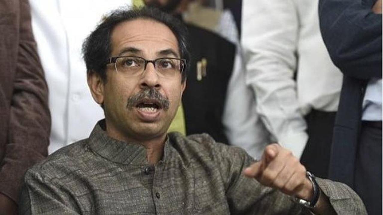 Shiv Sena chief Uddhav Thackeray, along with his 18 lawmakers, to visit Ayodhya for offering prayers