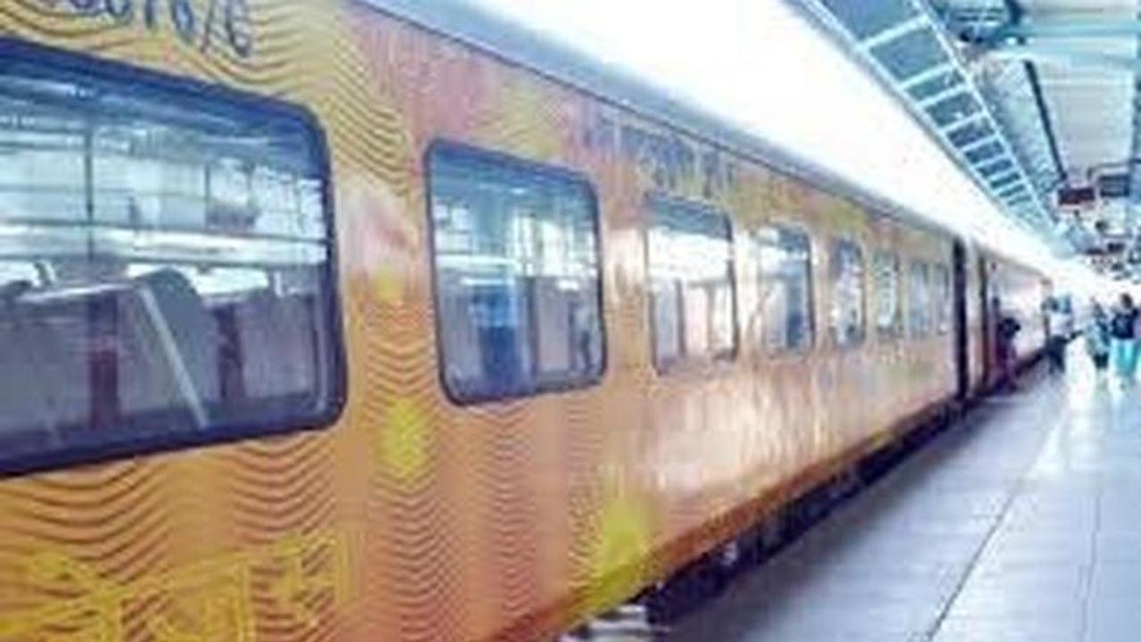 Delhi-Lucknow Tejas Express set to be first train to be run by private operators