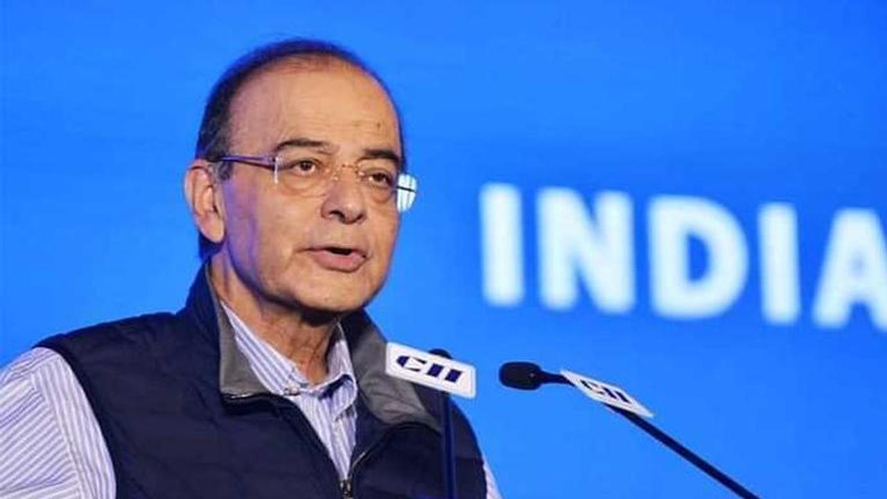 'Arun Jaitley responding to treatment, condition stable,' AIIMS doctors tell Venkaiah Naidu, VP tweets update