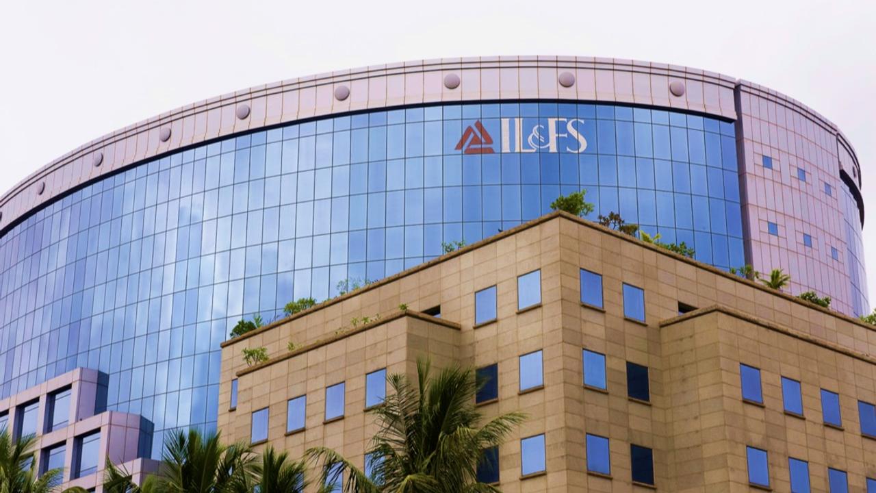 IL&FS