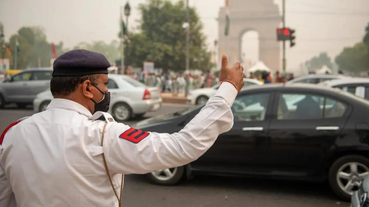 Delhi traffic police