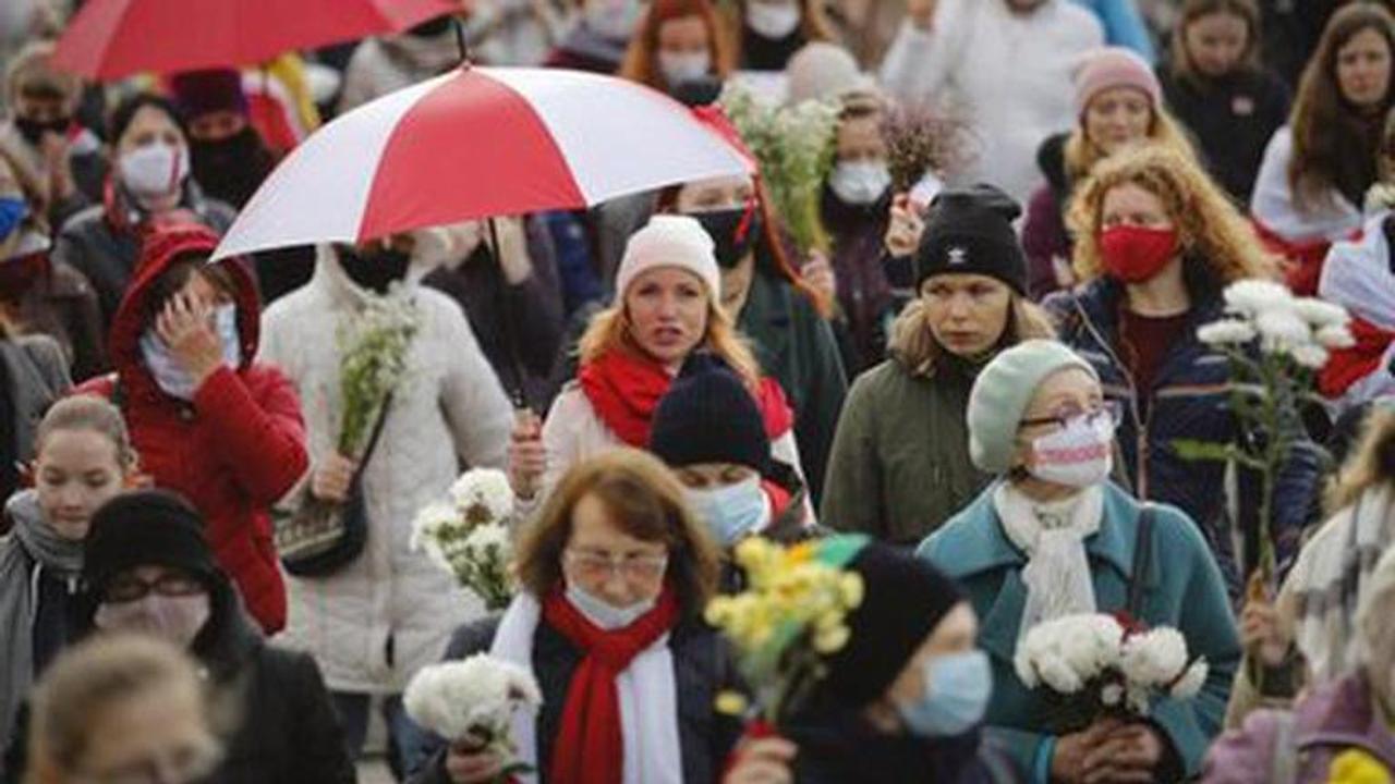 Belarus activists protest despite govt clampdown