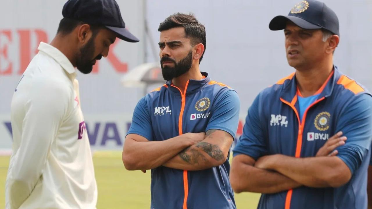 KL Rahul with Virat Kohli and Rahul Dravid