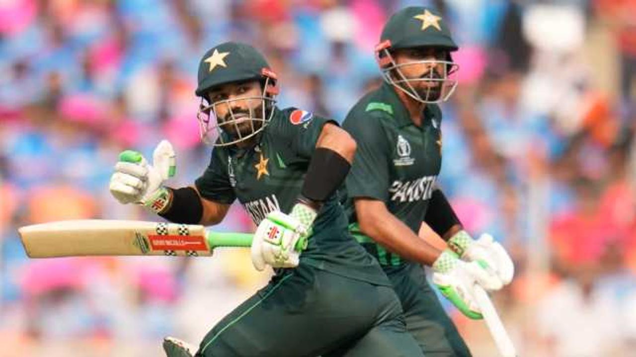 Babar Azam and Mohammad Rizwan during the IND vs PAK CWC 2023 match