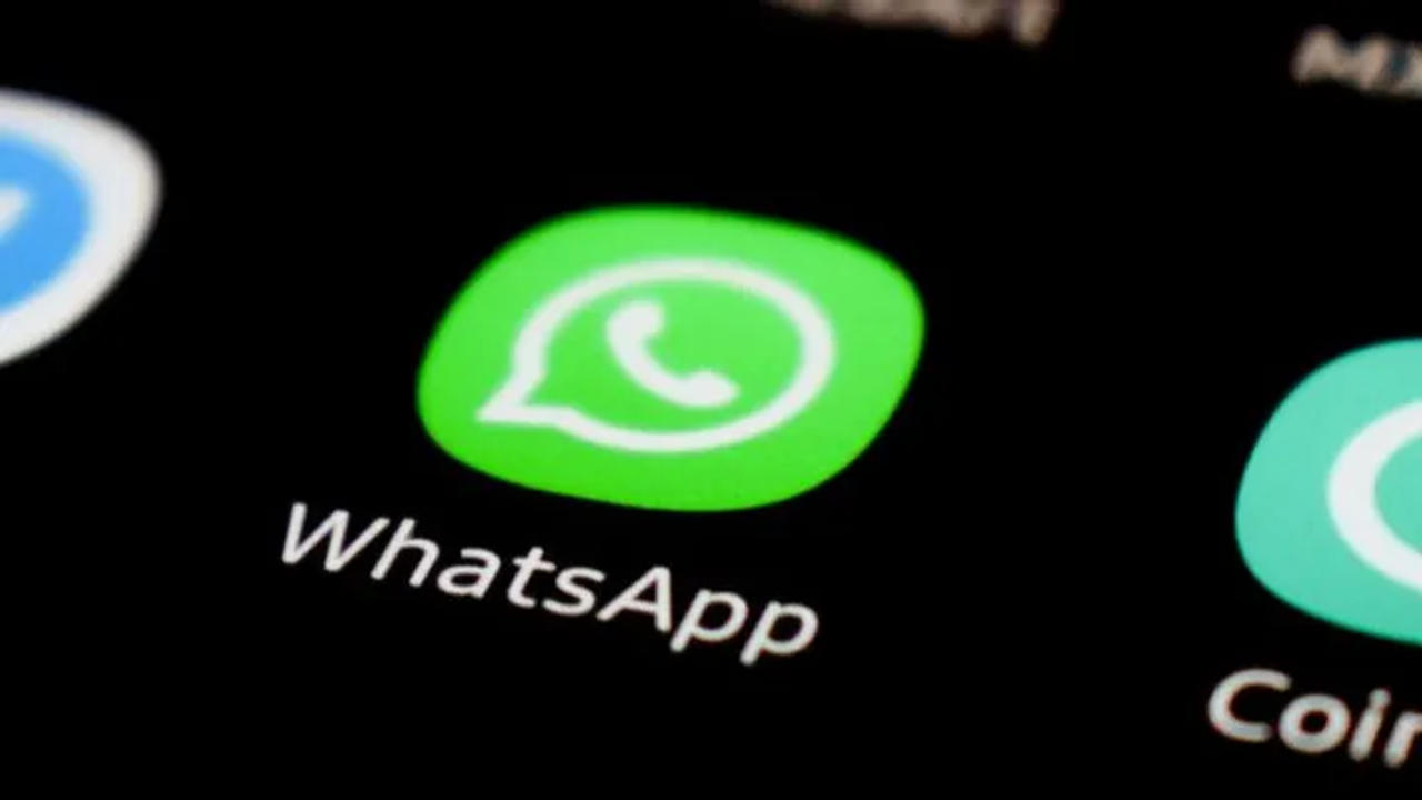 WhatsApp to introduce AI-powered Chatbot.