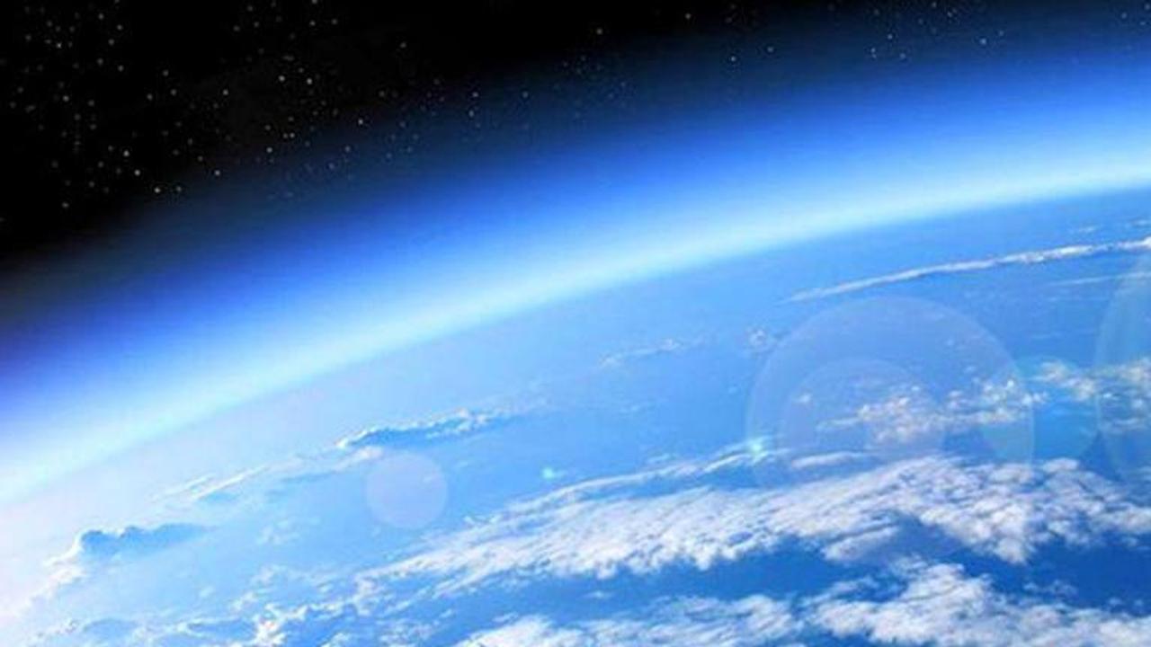 mesospheric ozone layer