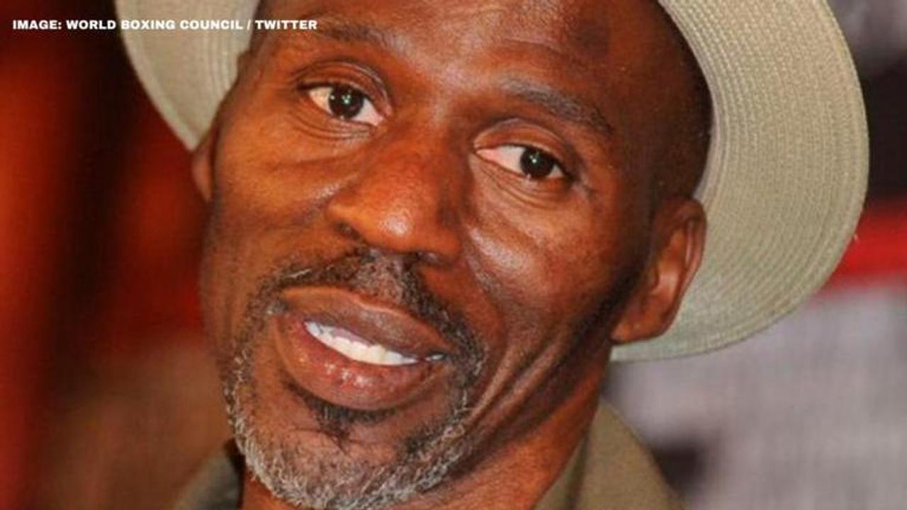 is roger mayweather related to floyd mayweather