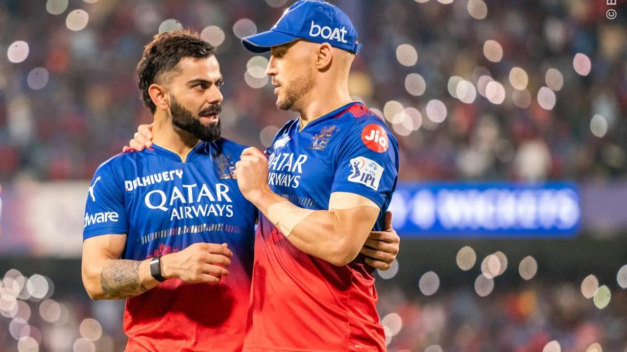 Virat Kohli with Faf du Plessis