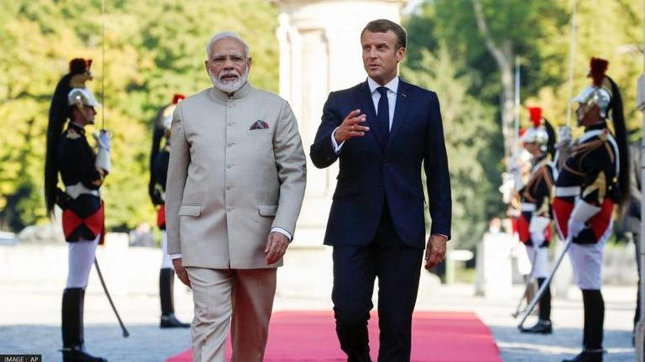 PM Modi Macron