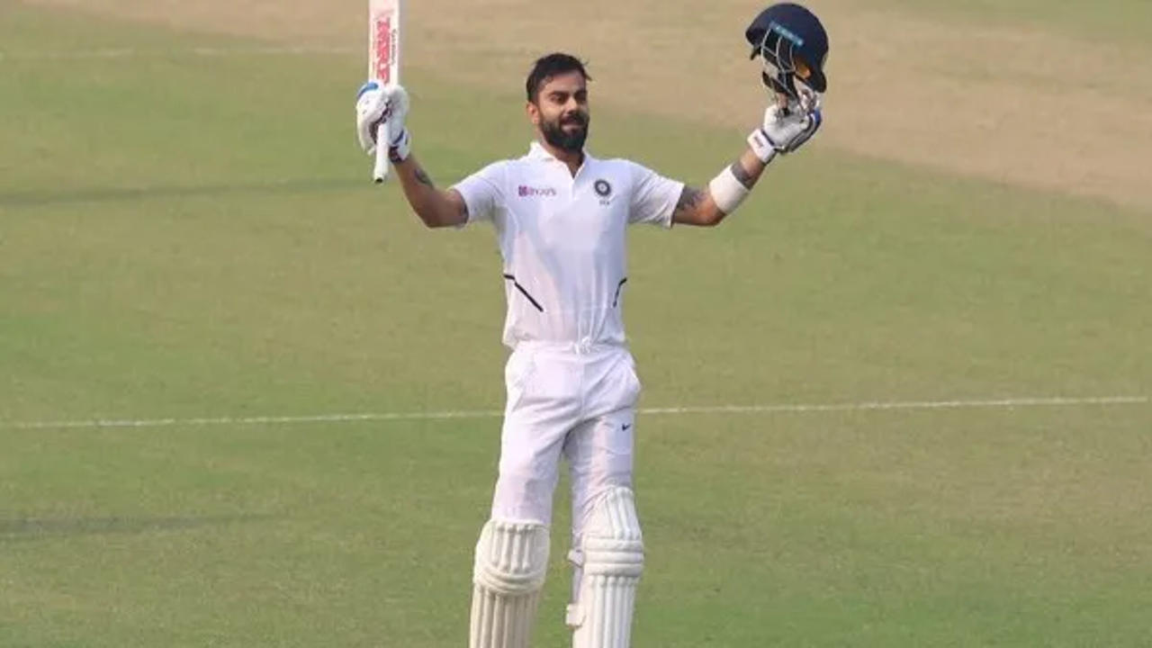 Virat Kohli is set to break records of Virendra Sehwag and Rahul Dravid