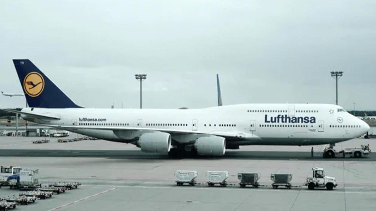 man Dies Mid-Air on Lufthansa Flight