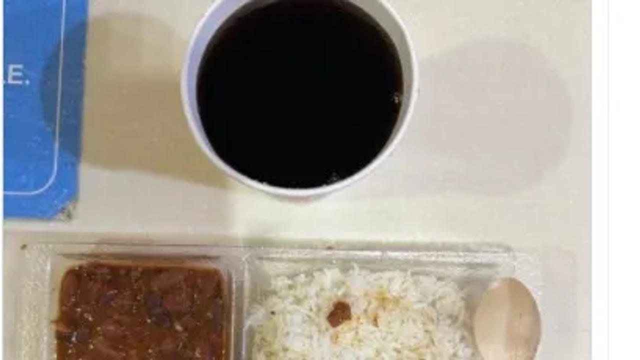 Rs 500 ‘Rajma Chawal’ and Coke at Airport Leaves Travelers Fuming