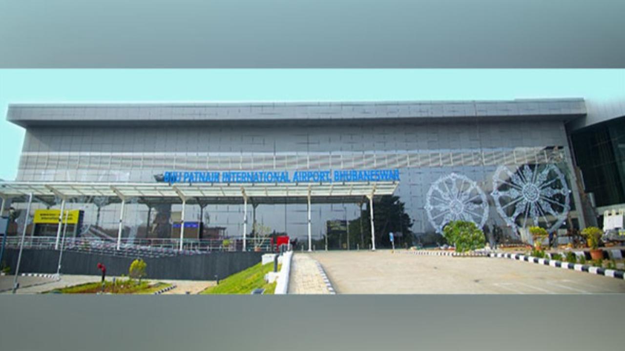  Biju Patnaik International Airport