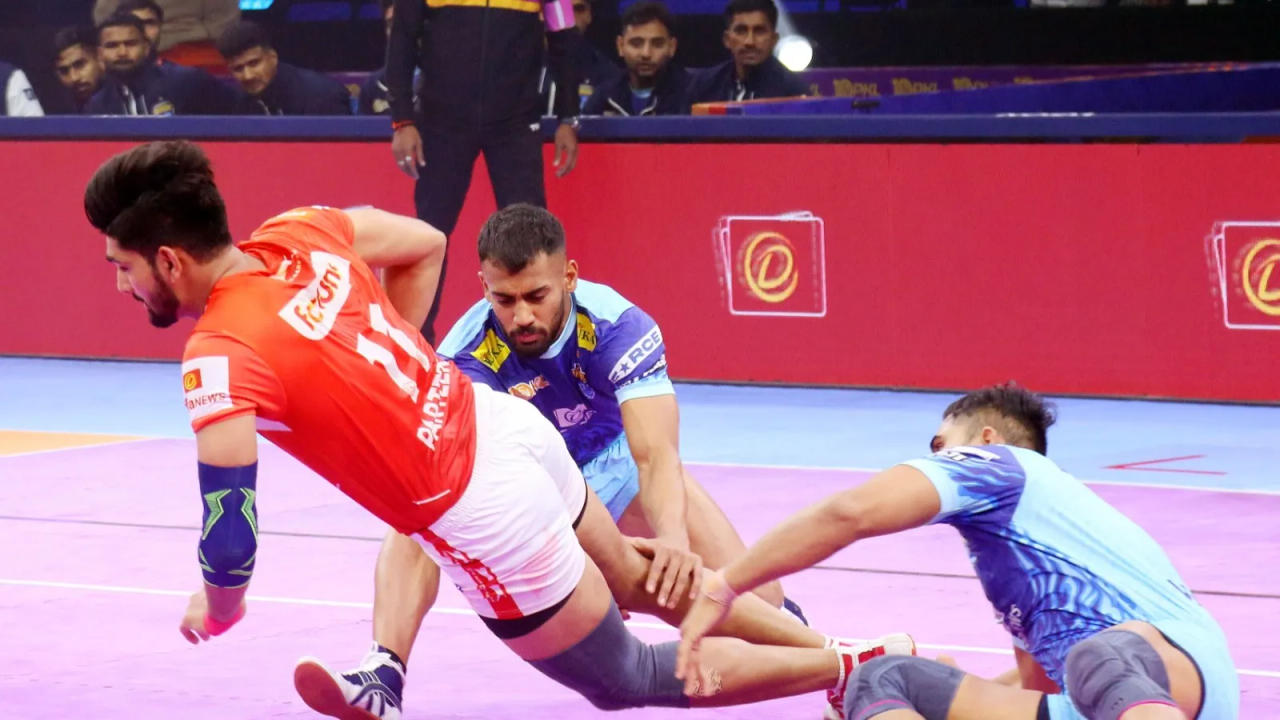 Prateek Dahiya in PKL 2023/24