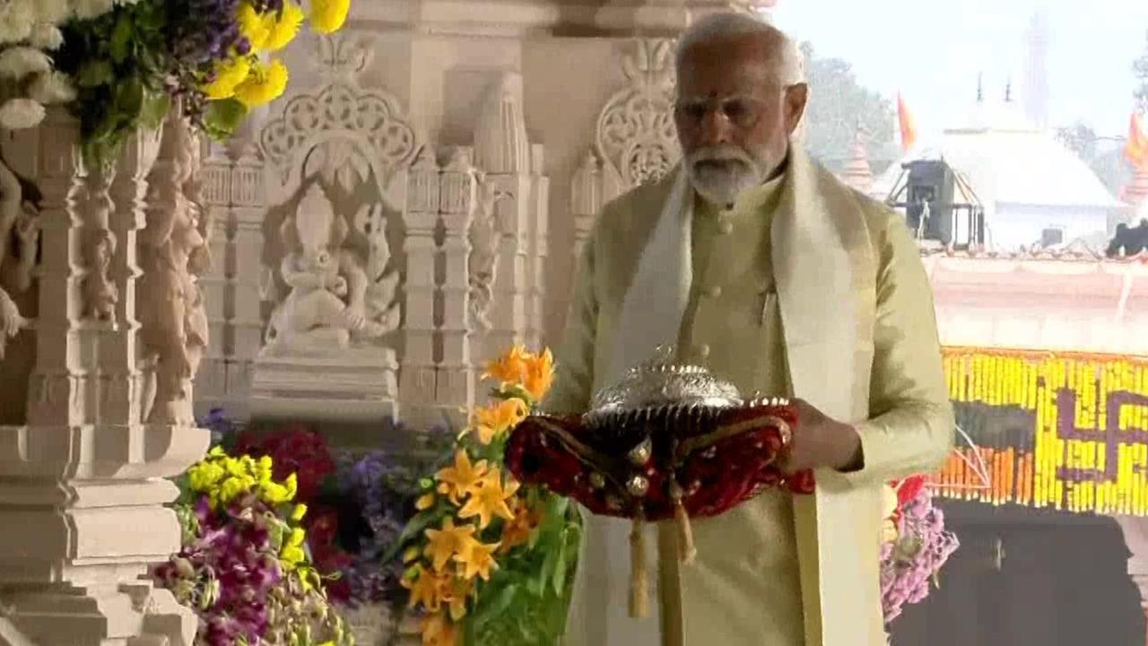 PM Modi assumes his role as the main Yajaman for Pran Pratishtha.