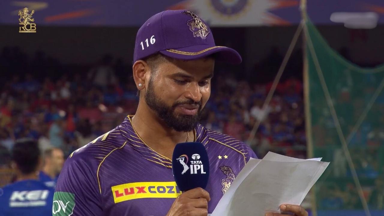 Shreyas Iyer during toss at RCB vs KKR game