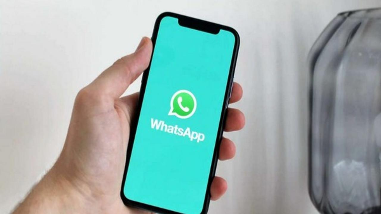 WhatsApp news feature update 