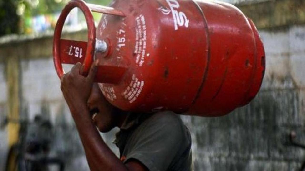 Cooking Gas Becomes Cheaper From Today