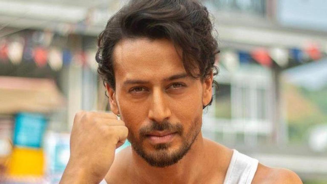 Tiger Shroff takes action a notch higher with 10-feet-high kick, leaves fans amazed