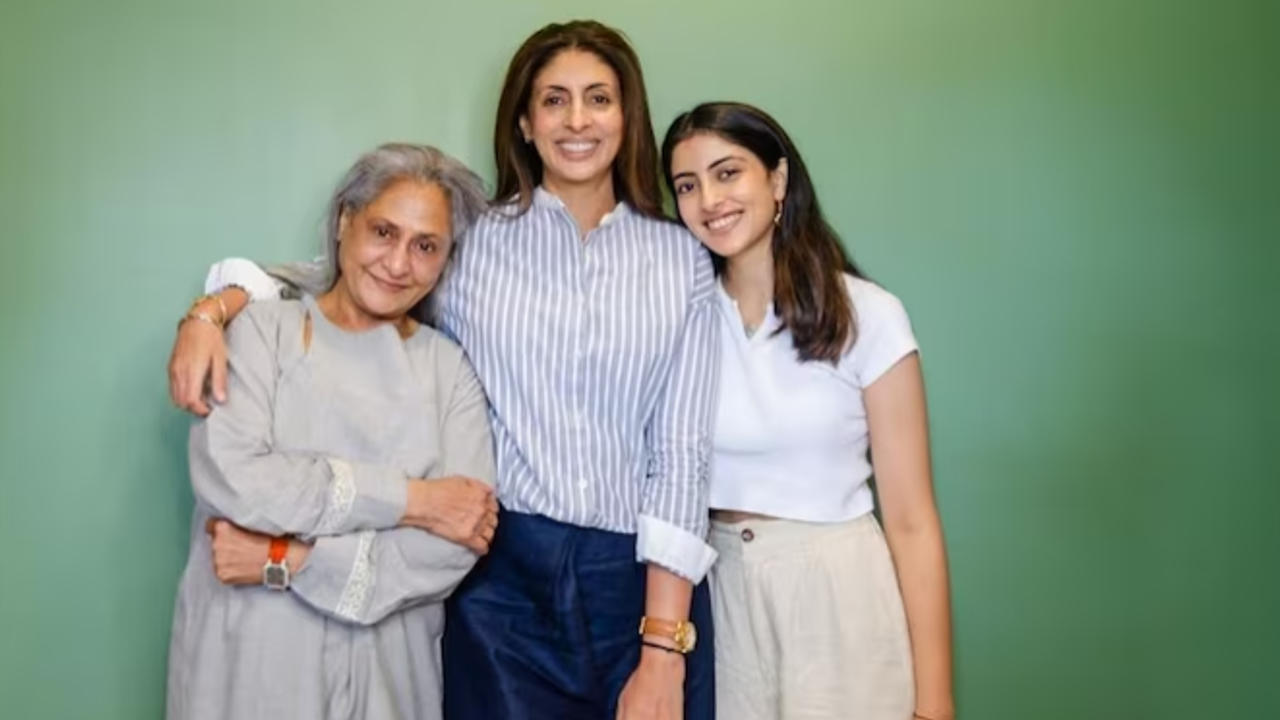 Jaya Bachchan, Shweta Bachchan, Navya Nanda