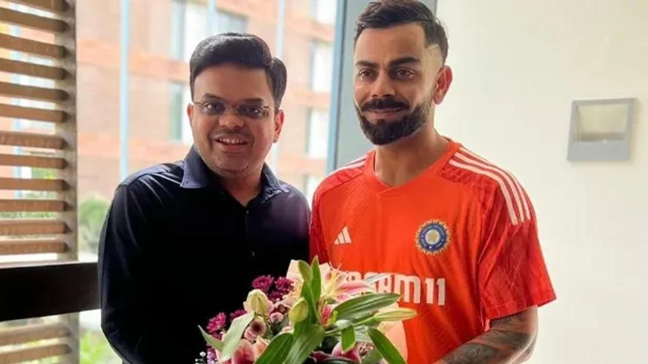 Jay Shah greets Virat Kohli