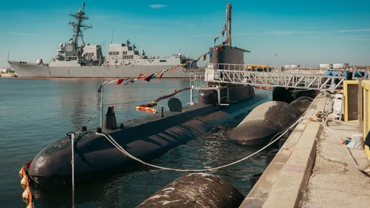 US Navy Submarine