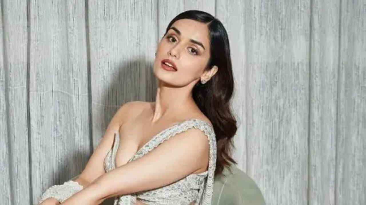 Manushi Chhillar