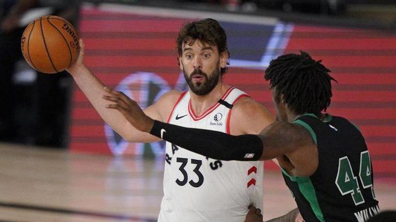 Marc Gasol says it "felt very natural" to be in a Lakers uniform after his debut