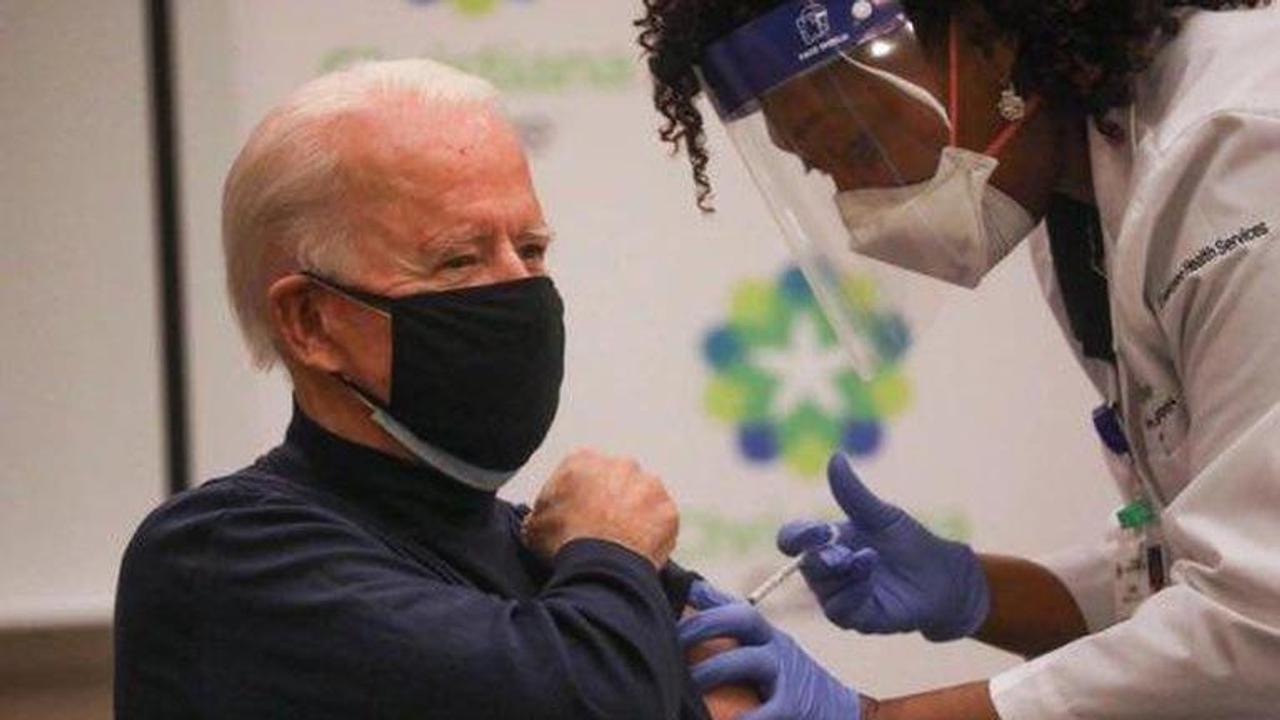 US President-elect Joe Biden, on December 21 (local time) received the first dose of Pfizer-BioNTech vaccine at a hospital in Newark, Delaware. The va