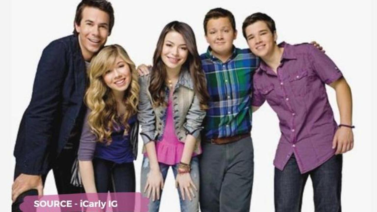 when was icarly added to netflix