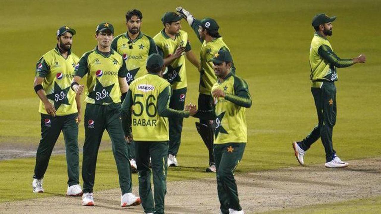 6 Pakistan cricketers test positive for COVID-19 in New Zealand