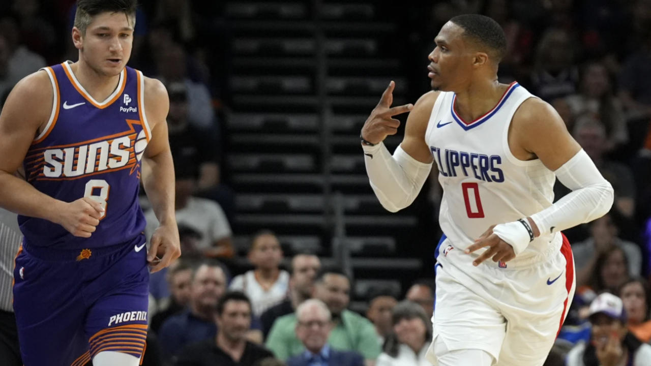 Russel Westbrook against the Phoenix Suns