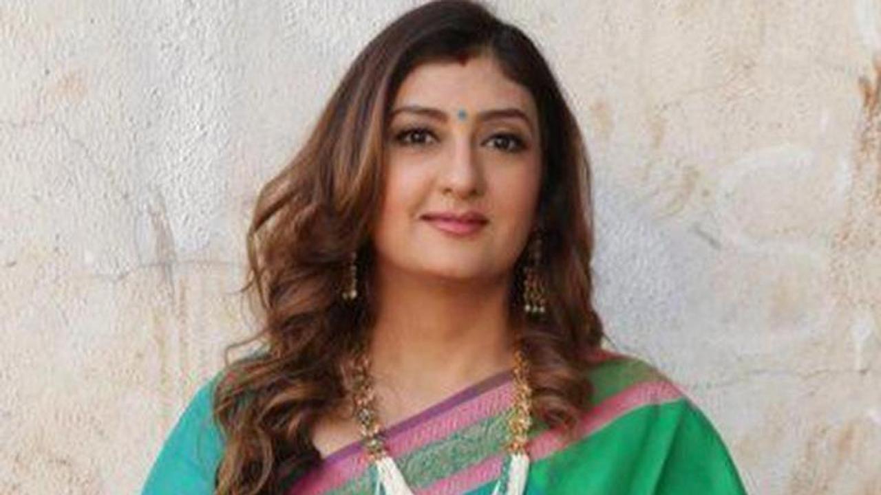 juhi parmar