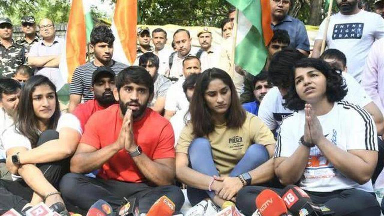 Wrestling Federation of India elections put on hold after wrestlers protest