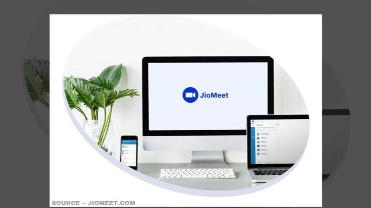 how to download jiomeet app