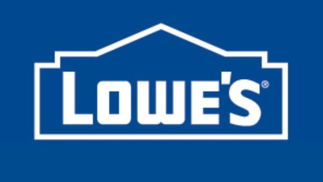 does lowe's price match during black friday