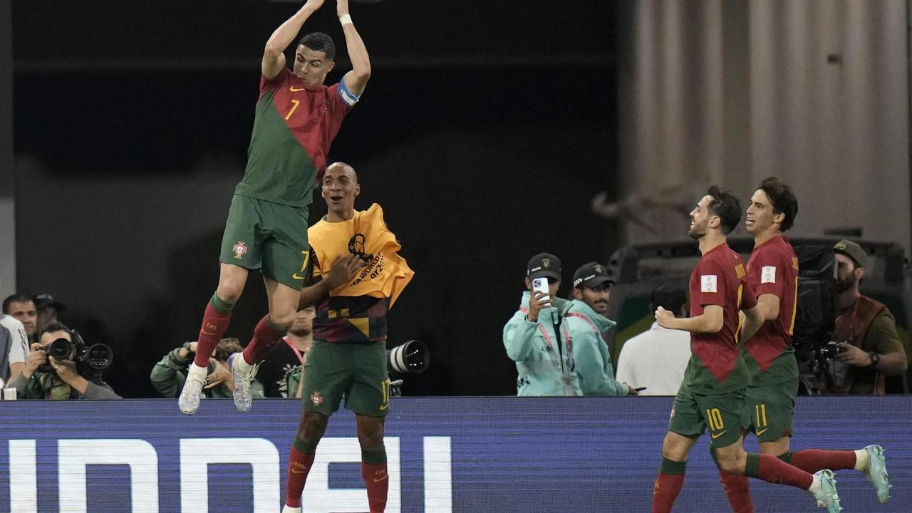 Cristiano Ronaldo celebrates his goal