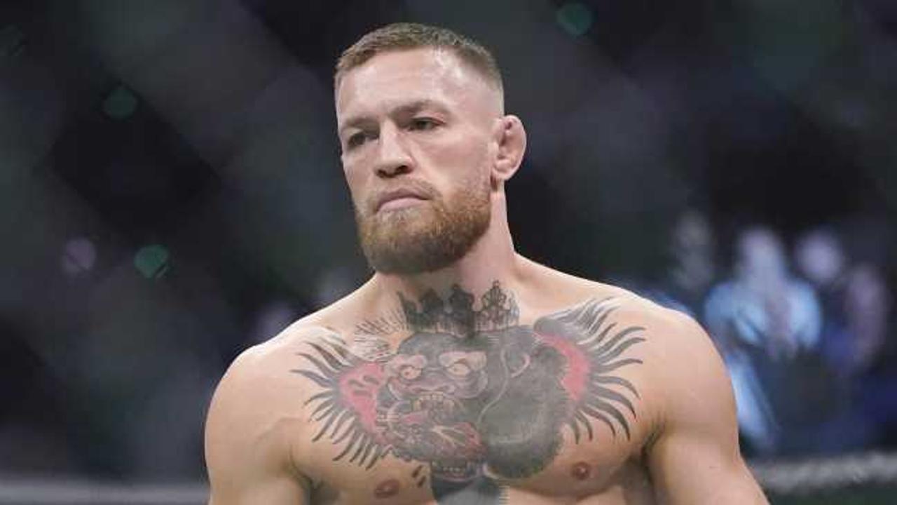 Conor McGregor prepares to fight Dustin Poirier in a UFC 264 lightweight mixed martial arts bout