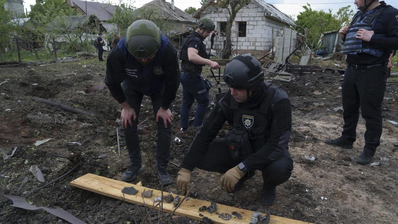 Russia and Ukraine Exchange Drone Attacks As Moscow Renews Offensive in Kyiv 