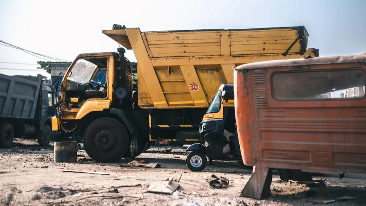 Dumper trucks