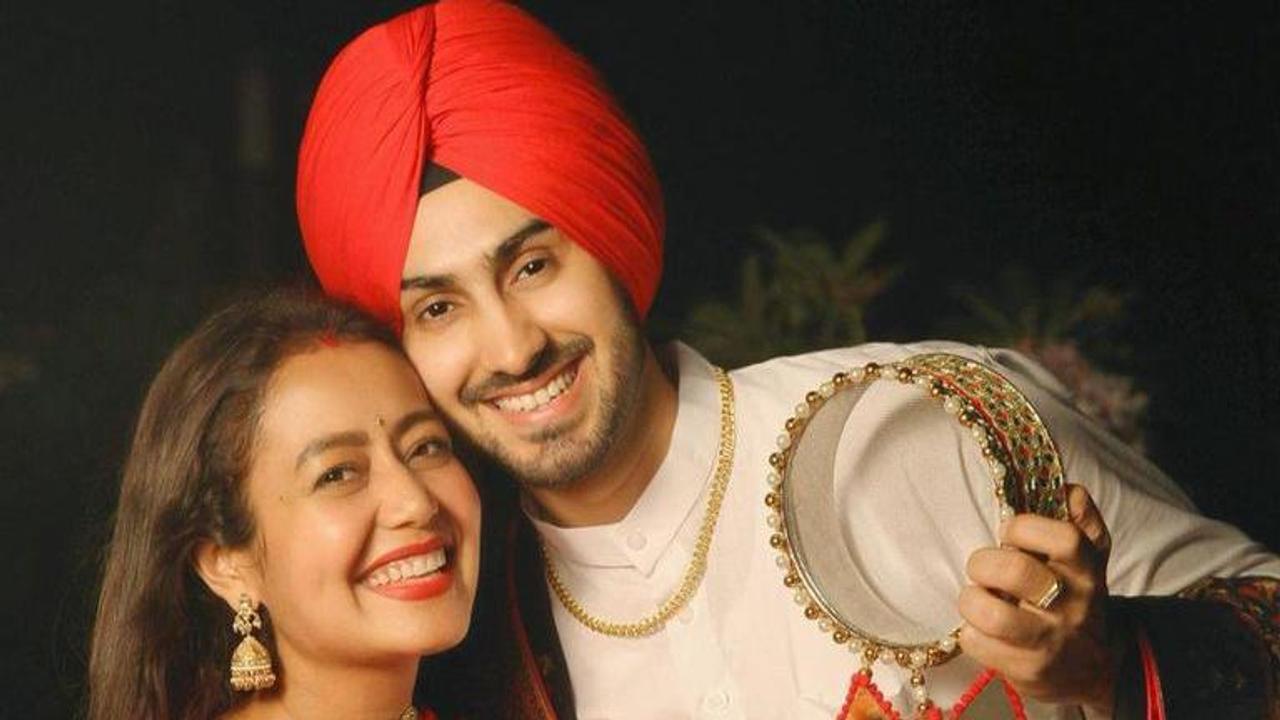 Neha Kakkar looks ethereal as she celebrates first Karwa Chauth with Rohanpreet Singh