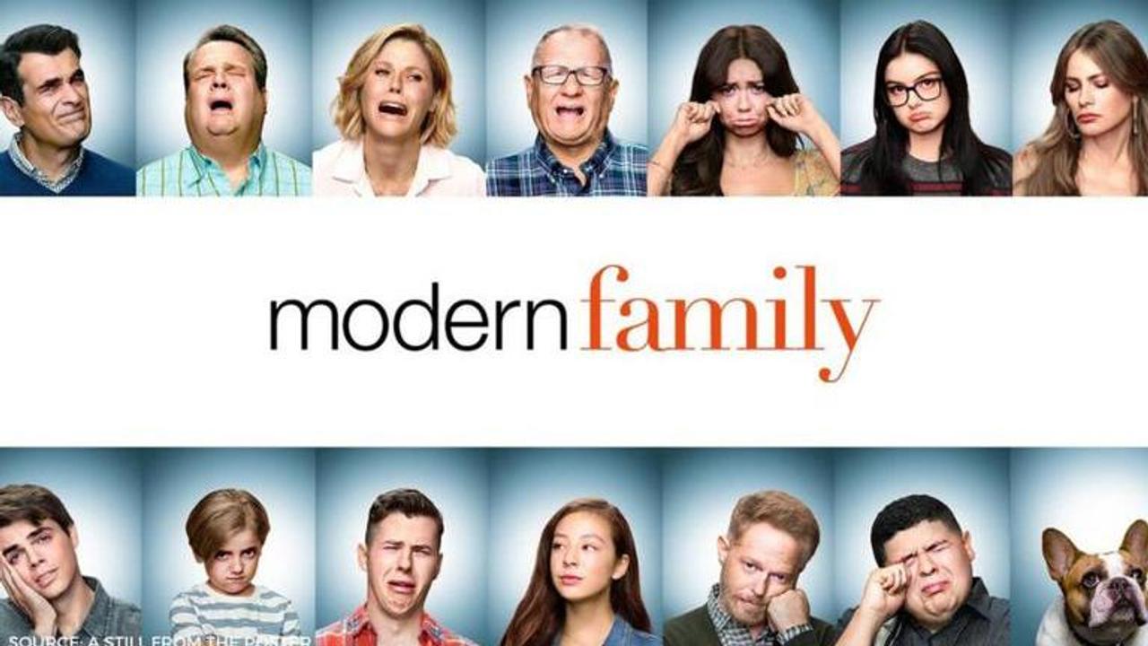 modern family christmas episodes