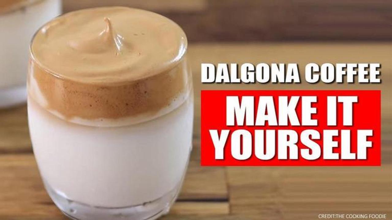 Dalgona Coffee