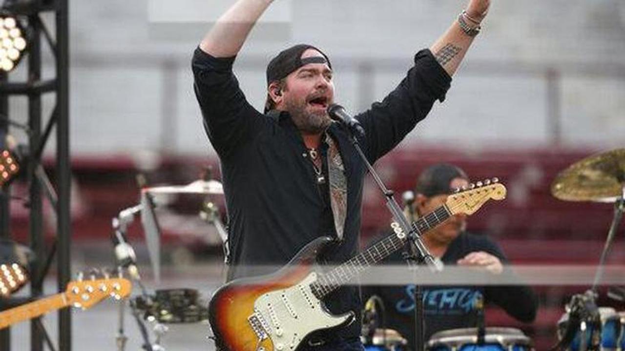 Country singer Lee Brice to miss CMA Awards due to COVID-19