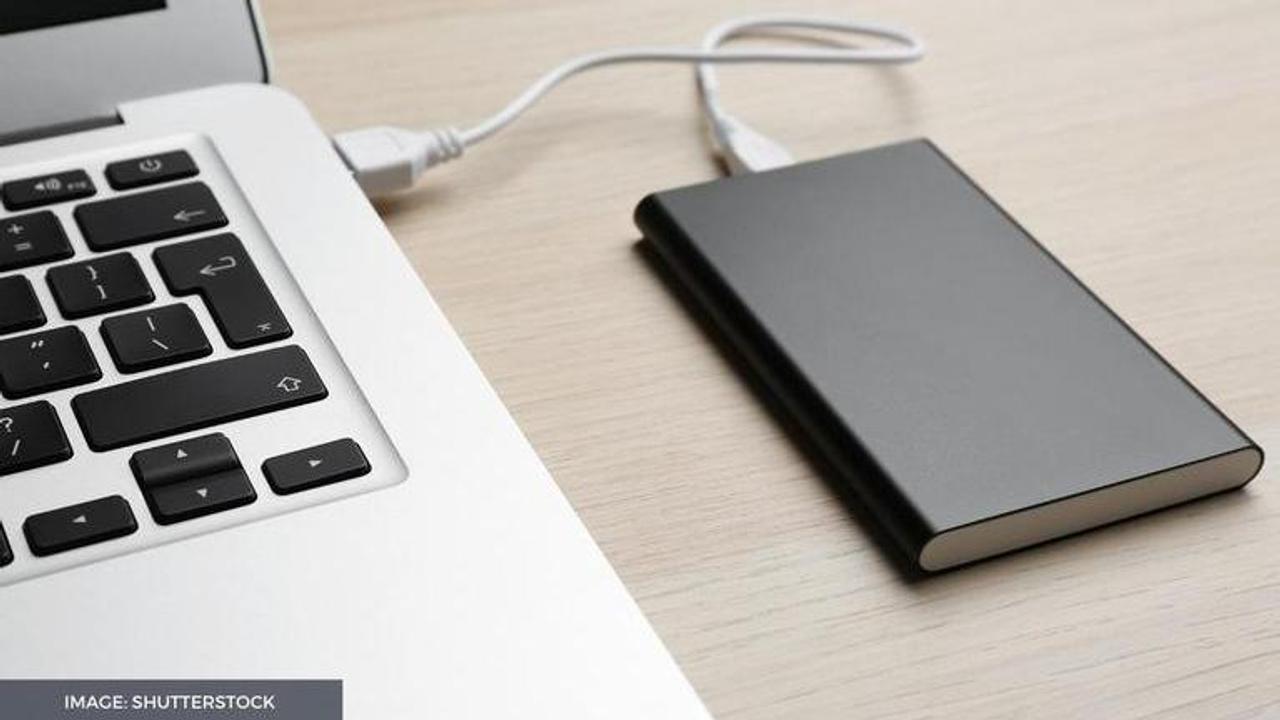 can you charge laptop with power bank