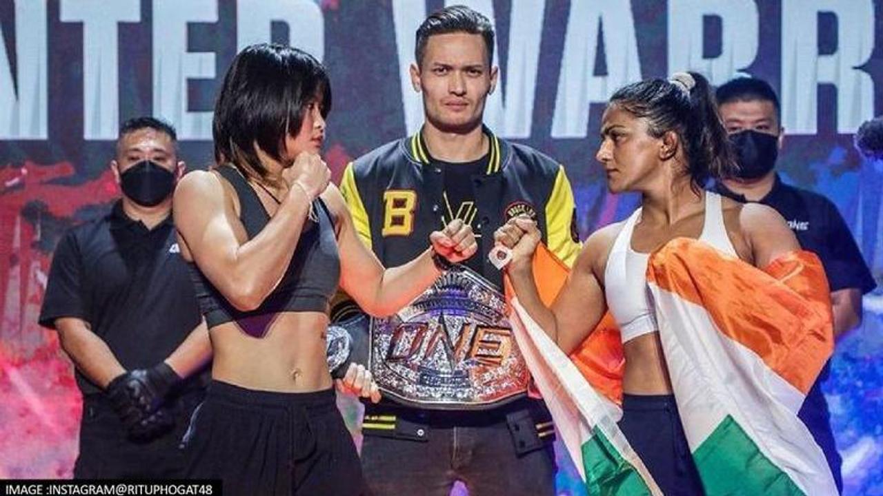 Ritu Phogat vs Stamp Fairtex