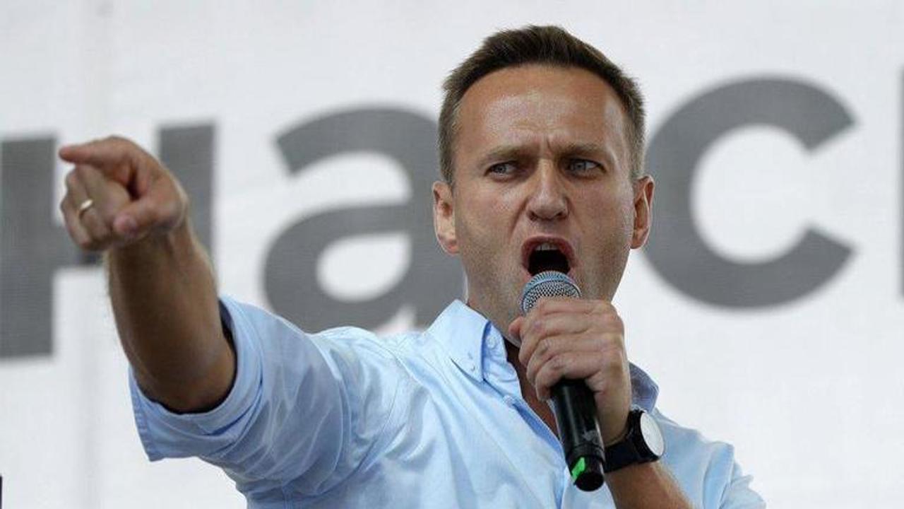 Navalny's office  thanks Merkel for his flight to Berlin