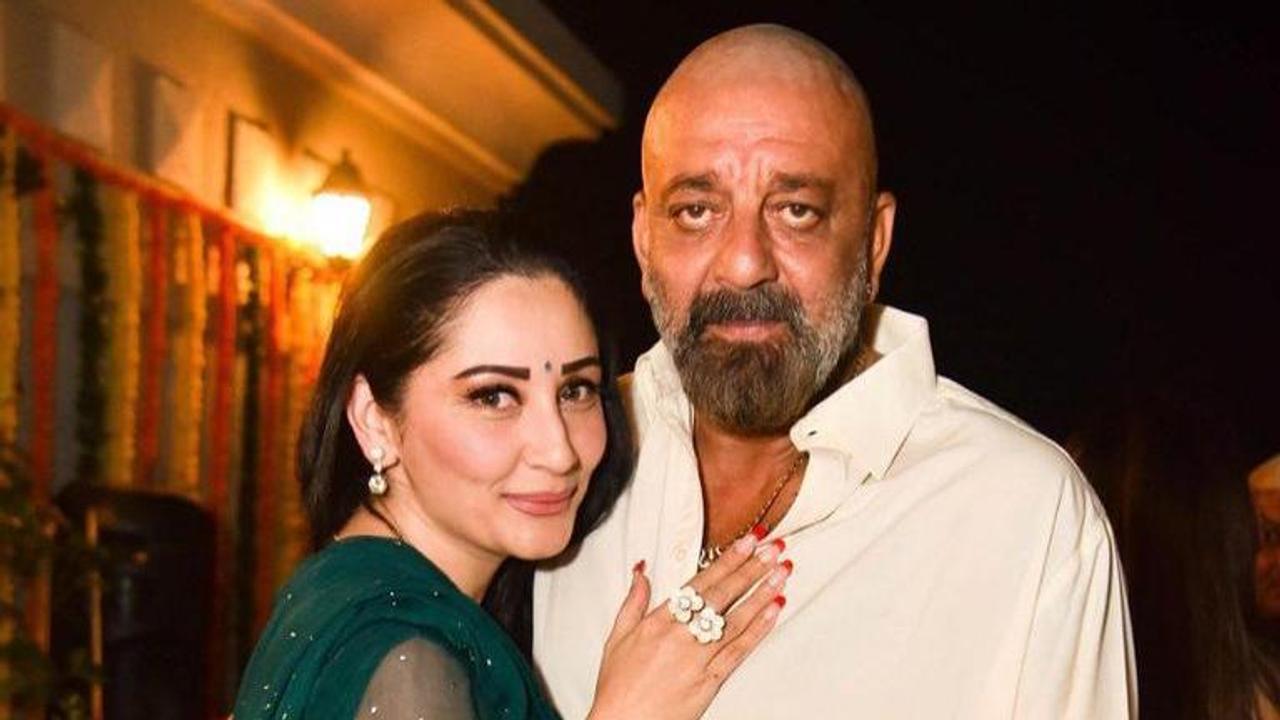 Sanjay Dutt & wife Maanayata Jett off to Dubai to meet kids, latter says 'Enroute Life'