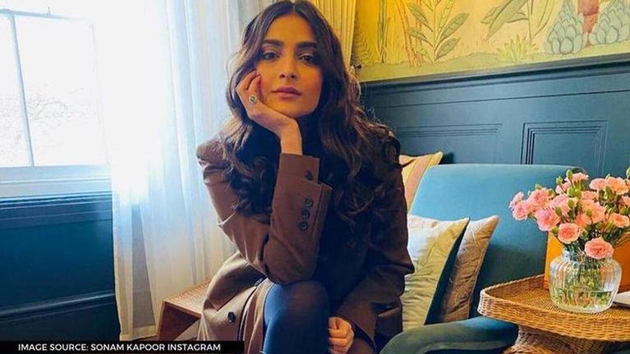 Sonam Kapoor shares lockdown repercussions, says 'my eyebrows are a mess'